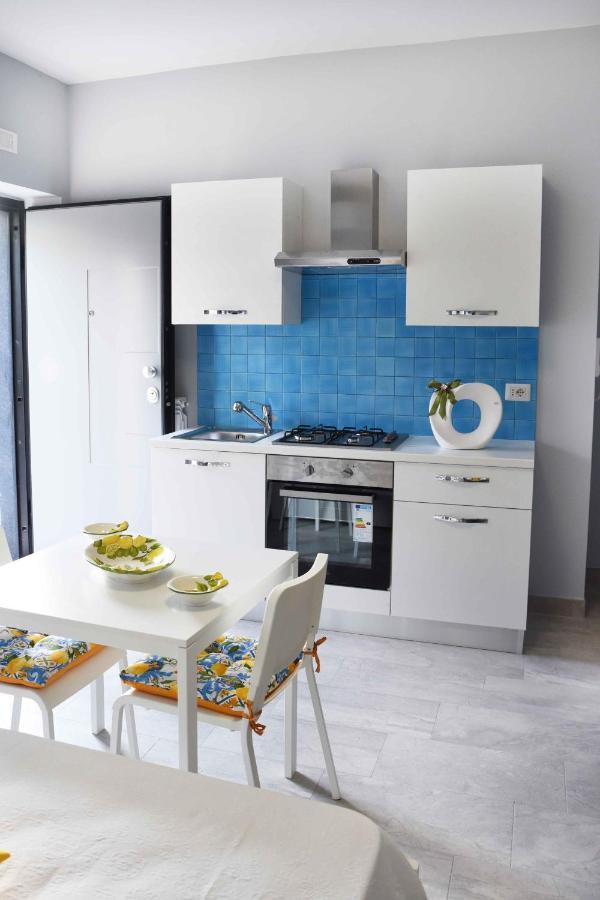 Studio Apartment Angelo - Free Private Parking サルノ エクステリア 写真